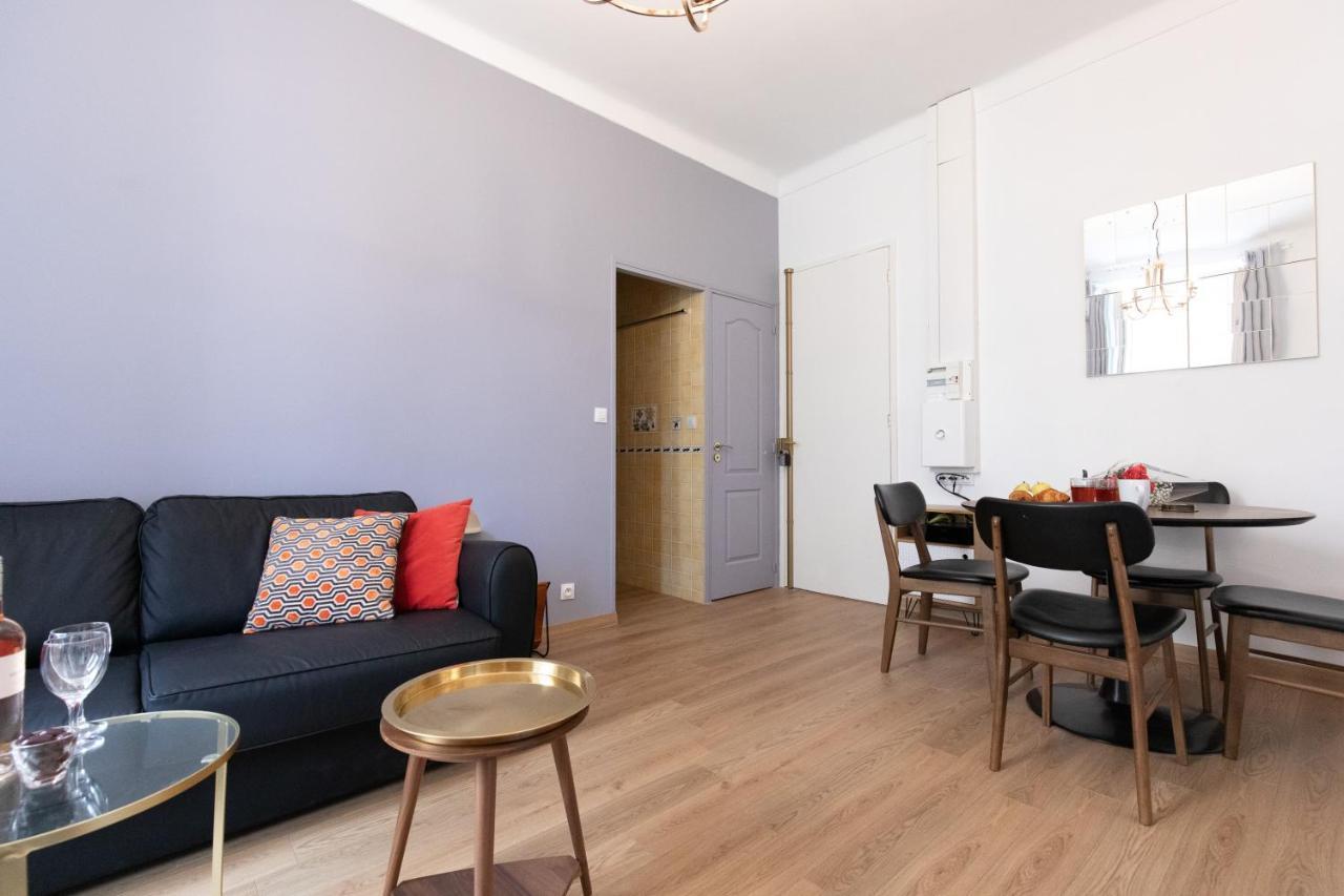2 Rooms Apartment, Near The Sea And Local Market Cannes Bagian luar foto