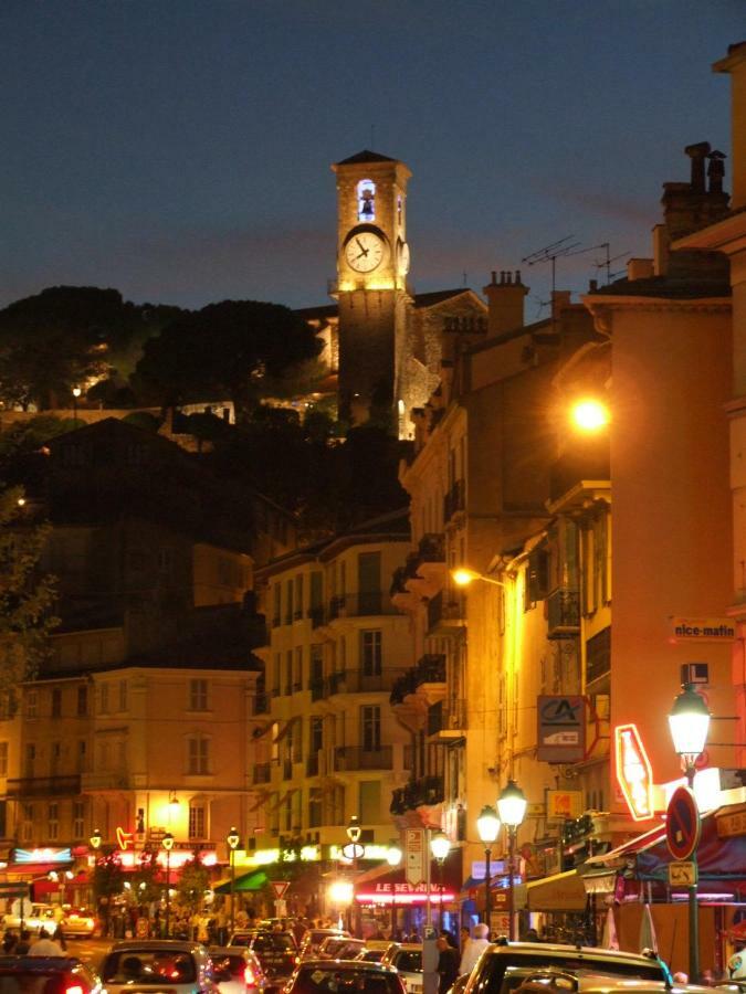 2 Rooms Apartment, Near The Sea And Local Market Cannes Bagian luar foto